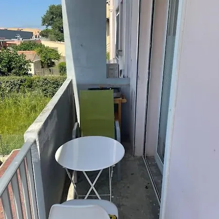 De 40 M2 A Les Flots *